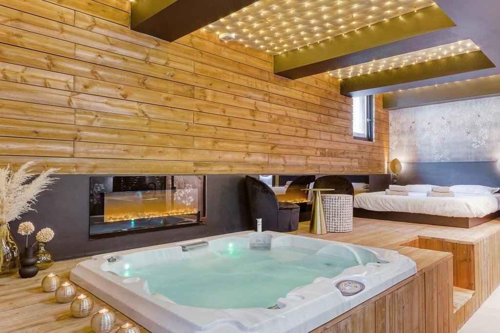 Just In Love - Love In La Ciotat - Love’nSpa - weekend en amoureux, love rooms avec spa ou jacuzzi privatifJust In Love - Love In La Ciotat