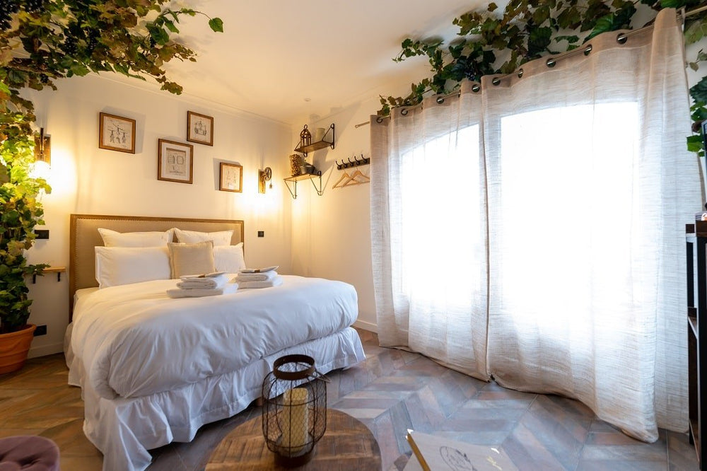 LA BASTIDE DU ROCHER - Le Chai - Love’nSpa - weekend en amoureux, love rooms avec spa ou jacuzzi privatif10 de LA BASTIDE DU ROCHER - Le Chai