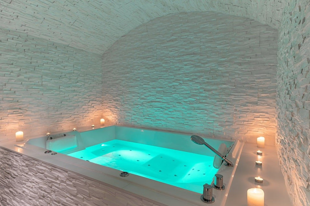 LA BASTIDE DU ROCHER - Le Clos - Love’nSpa - weekend en amoureux, love rooms avec spa ou jacuzzi privatif1 de LA BASTIDE DU ROCHER - Le Clos