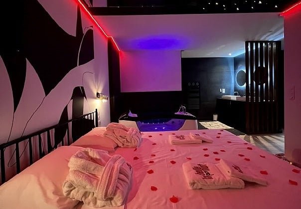 La Belle Nuit - Nuit Etoilée - Love’nSpa - weekend en amoureux, love rooms avec spa ou jacuzzi privatif9 de La Belle Nuit - Nuit Etoilée