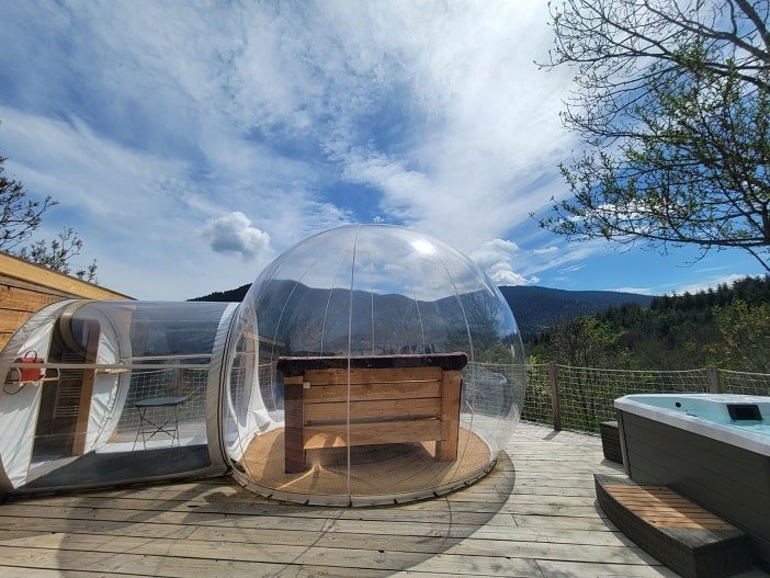 La Bulle d'Ardeche - Love’nSpa - weekend en amoureux, love rooms avec spa ou jacuzzi privatif3 de La Bulle d'Ardeche