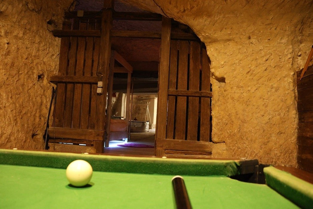 La cave du secret - Love’nSpa - weekend en amoureux, love rooms avec spa ou jacuzzi privatif3 de La cave du secret