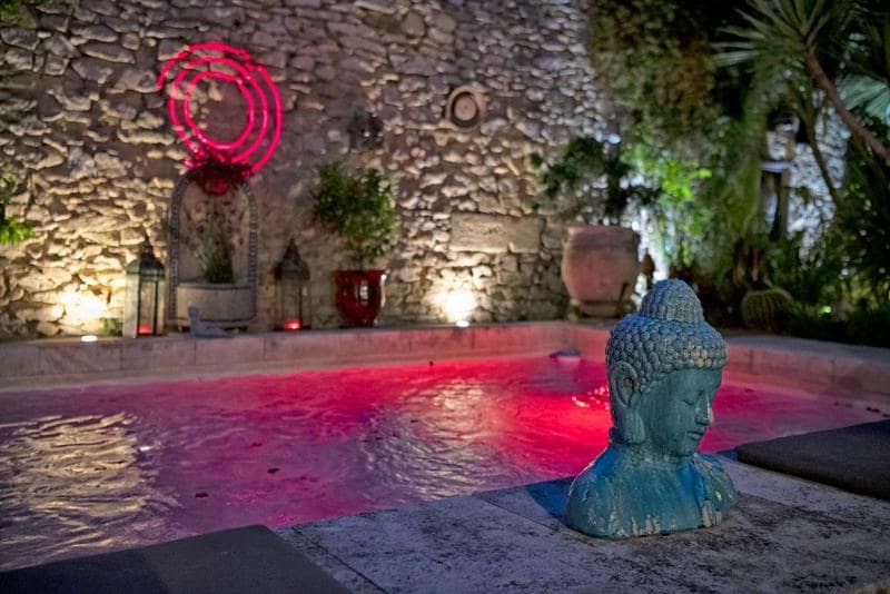 La clé secrète - Love’nSpa - weekend en amoureux, love rooms avec spa ou jacuzzi privatif11 de La clé secrète