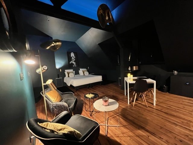 La Suite ISAHORA - Love’nSpa - weekend en amoureux, love rooms avec spa ou jacuzzi privatif6 de La Suite ISAHORA