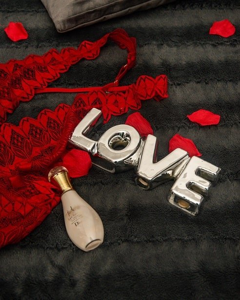 L'Aphrodite - Love’nSpa - weekend en amoureux, love rooms avec spa ou jacuzzi privatif1 de L'Aphrodite