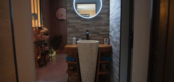 L'Aphrodite - Love’nSpa - weekend en amoureux, love rooms avec spa ou jacuzzi privatif14 de L'Aphrodite