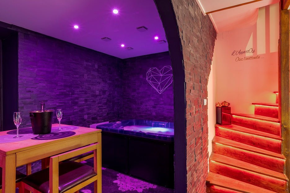 L'AppartOsé - Love’nSpa - weekend en amoureux, love rooms avec spa ou jacuzzi privatif3 de L'AppartOsé - Aix les Bains