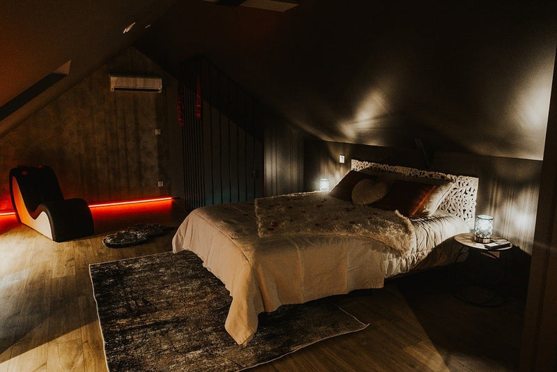 L'Audacieuse - Love’nSpa - weekend en amoureux, love rooms avec spa ou jacuzzi privatif1 de L'Audacieuse