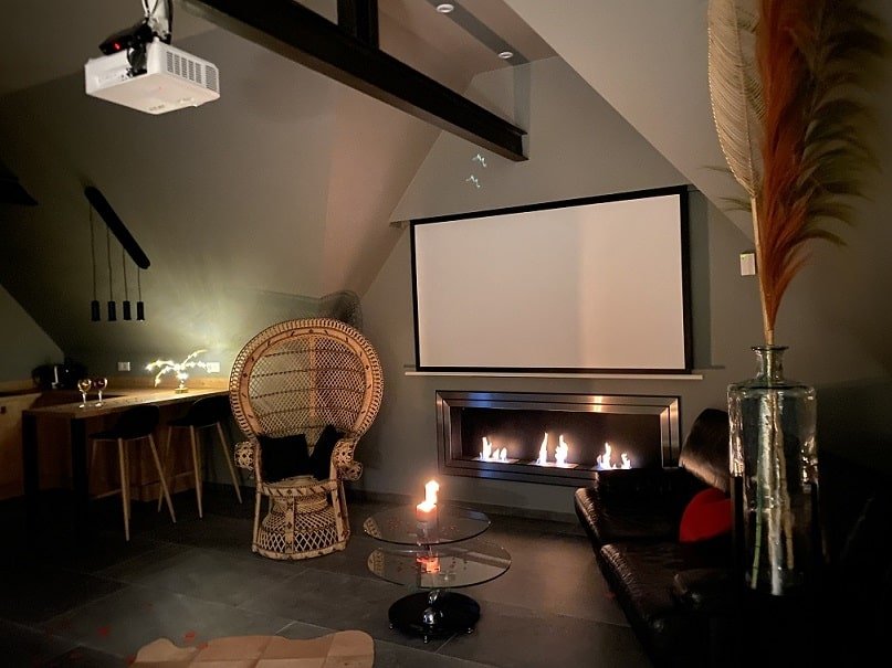 L'AVENTURE - Love’nSpa - weekend en amoureux, love rooms avec spa ou jacuzzi privatif7 de L'AVENTURE