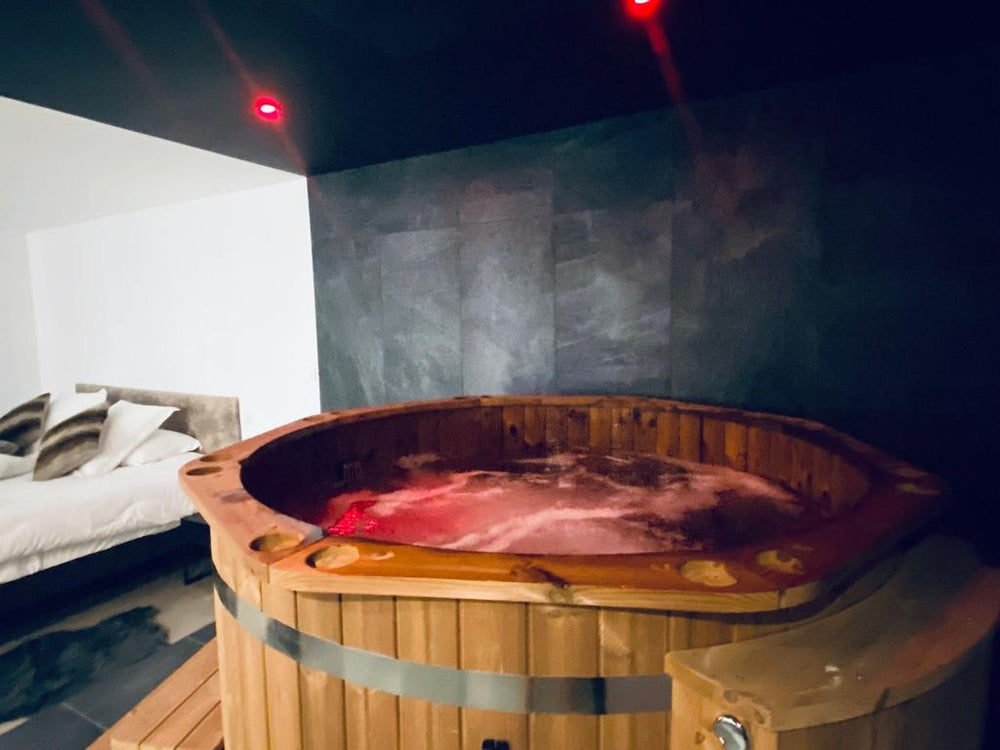 Le 50 suite and spa - La nordique - Love’nSpa - weekend en amoureux, love rooms avec spa ou jacuzzi privatif10 de Le 50 suite and spa - La nordique