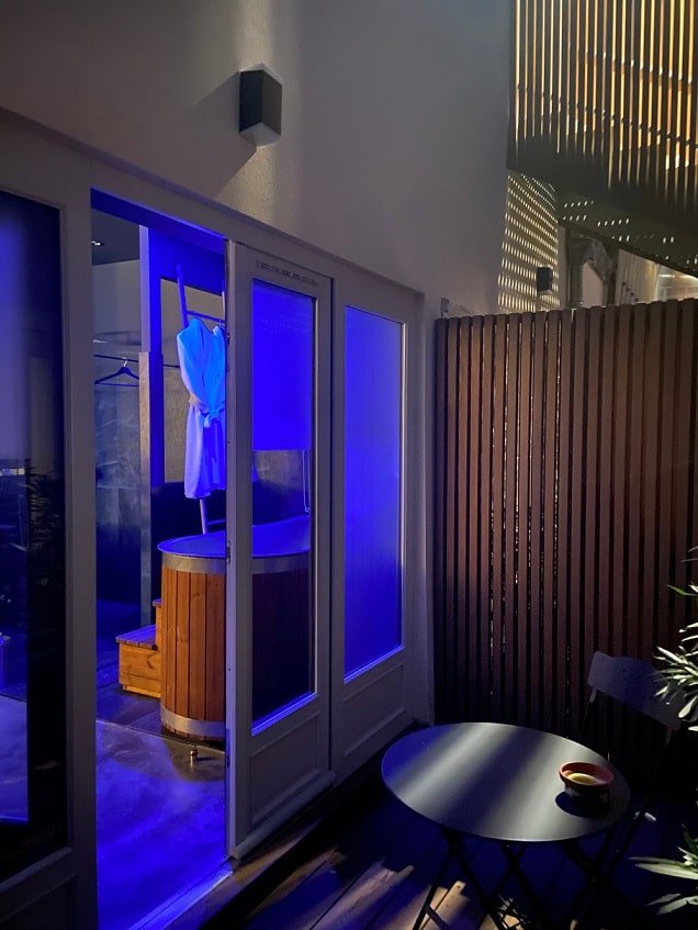 Le 50 suite and spa - La Shelby - Love’nSpa - weekend en amoureux, love rooms avec spa ou jacuzzi privatif3 de Le 50 suite and spa - La Shelby