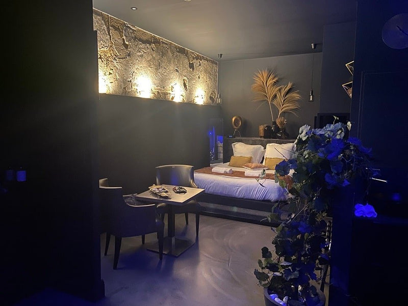 Le 50 suite and spa - La Shelby - Love’nSpa - weekend en amoureux, love rooms avec spa ou jacuzzi privatif1 de Le 50 suite and spa - La Shelby