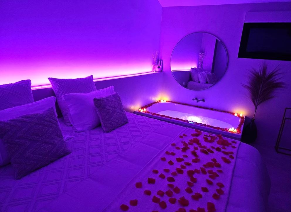 Le Clos des Délices - Love’nSpa - weekend en amoureux, love rooms avec spa ou jacuzzi privatifLe Clos des Délices