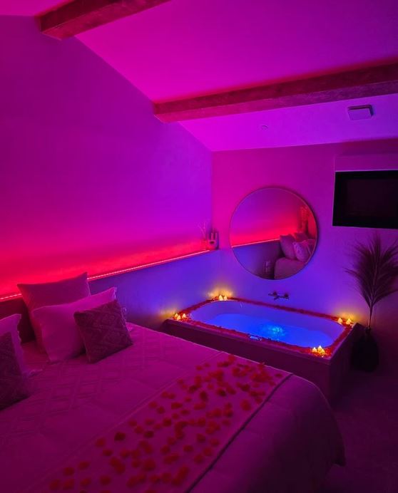 Le Clos des Délices - Love’nSpa - weekend en amoureux, love rooms avec spa ou jacuzzi privatif3 de Le Clos des Délices