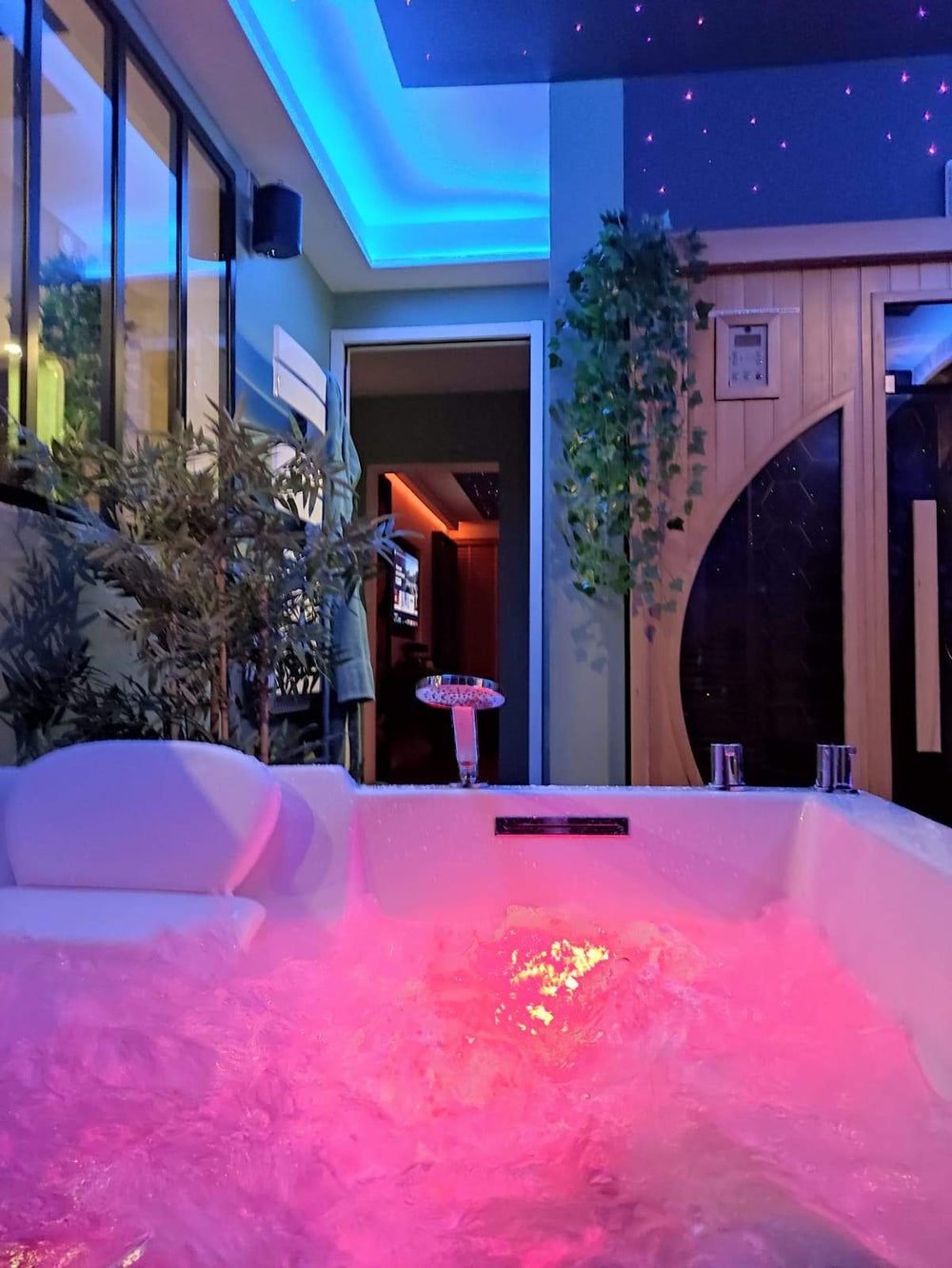 Rêves de Cocon - Le Cocon d'évasion - Love’nSpa - weekend en amoureux, love rooms avec spa ou jacuzzi privatif5 de Rêves de Cocon - Le Cocon d'évasion