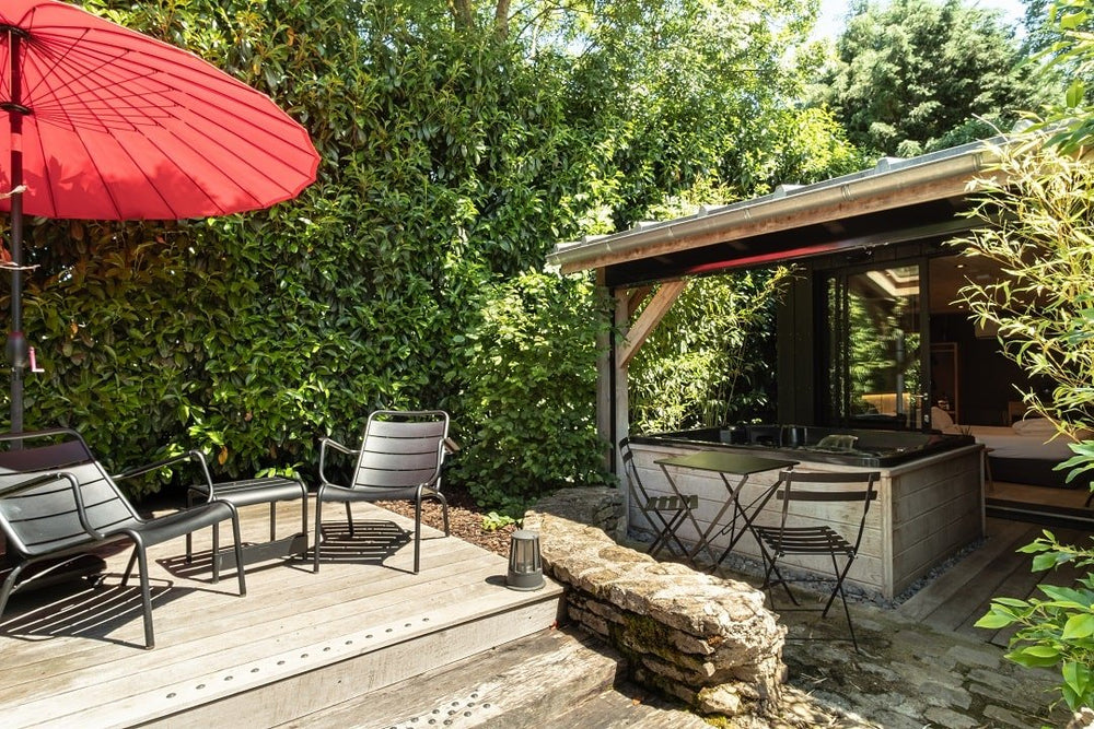 Le Domaine des Prés Verts - Le Lodge - Love’nSpa - weekend en amoureux, love rooms avec spa ou jacuzzi privatif3 de Le Domaine des Prés Verts - Le Lodge
