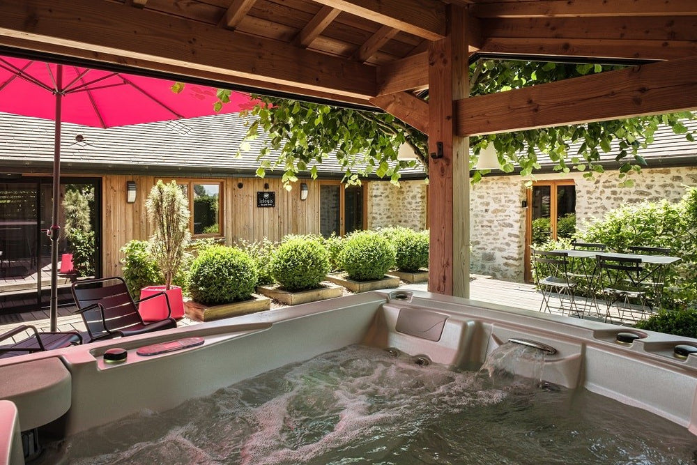 Le Domaine des Prés Verts - Le Logis - Love’nSpa - weekend en amoureux, love rooms avec spa ou jacuzzi privatif8 de Le Domaine des Prés Verts - Le Logis