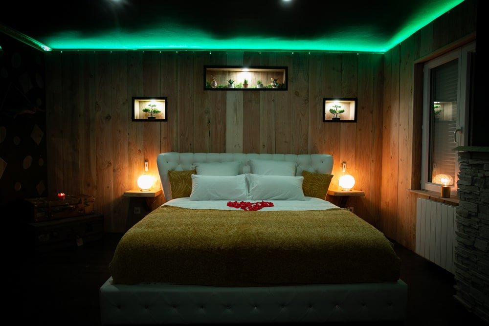 Le Lodge des Charmes - Love’nSpa - weekend en amoureux, love rooms avec spa ou jacuzzi privatif6 de Le Lodge des Charmes
