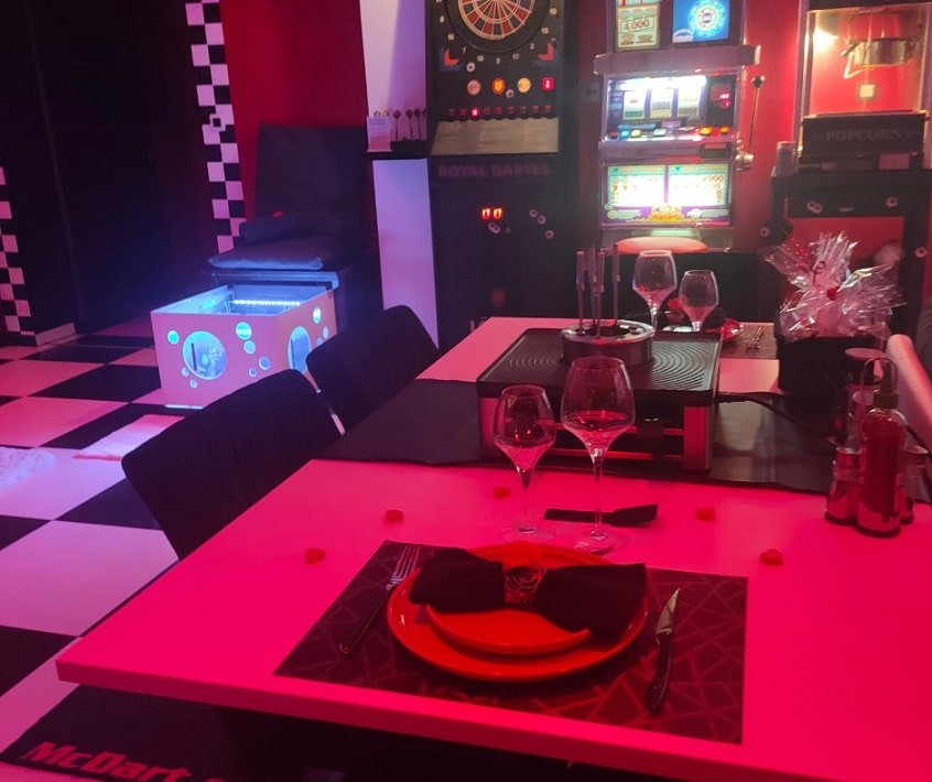 Le Quart D'Heure Américain - Love’nSpa - weekend en amoureux, love rooms avec spa ou jacuzzi privatif22 de Le Quart D'Heure Américain