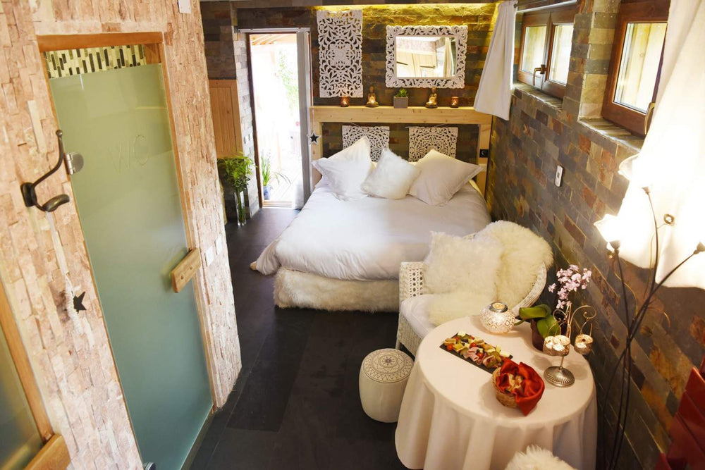 Le Haut Jardin - Le secret - Love’nSpa - weekend en amoureux, love rooms avec spa ou jacuzzi privatif6 de Le Haut Jardin - Le secret