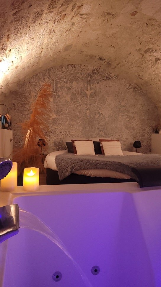 Le Secret - Love’nSpa - weekend en amoureux, love rooms avec spa ou jacuzzi privatif7 de Le Secret