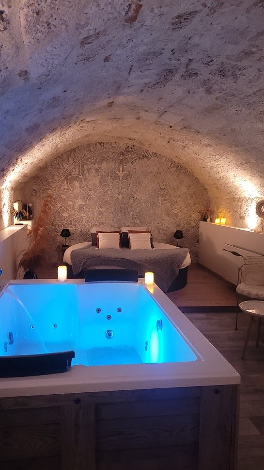 Le Secret - Love’nSpa - weekend en amoureux, love rooms avec spa ou jacuzzi privatif9 de Le Secret
