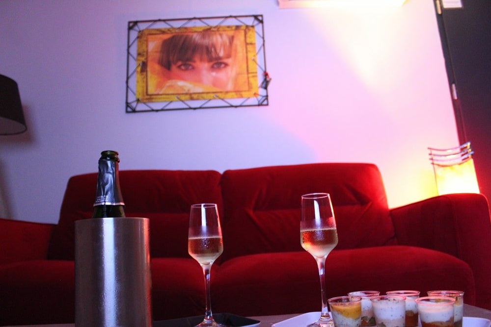 L'Echappée Romantique - Love’nSpa - weekend en amoureux, love rooms avec spa ou jacuzzi privatif6 de L'Echappée Romantique