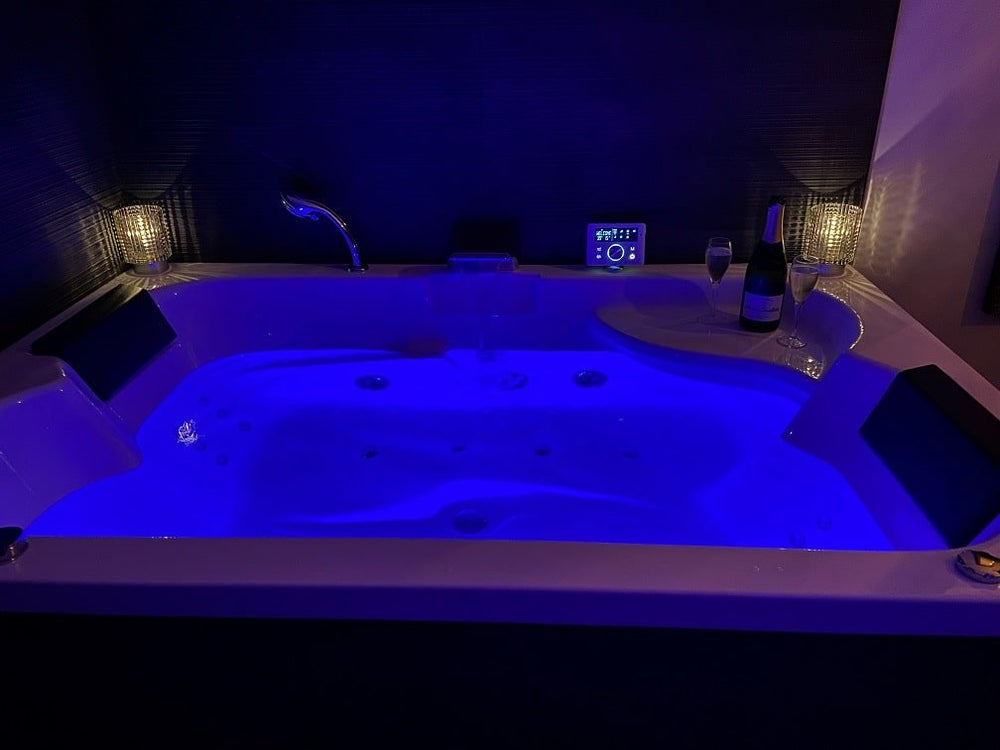 L'Eden - Love’nSpa - weekend en amoureux, love rooms avec spa ou jacuzzi privatif8 de L'Eden