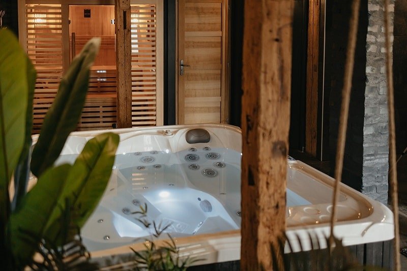 Les Secrets d Honfleur - La maison L'Exotique - Love’nSpa - weekend en amoureux, love rooms avec spa ou jacuzzi privatif3 de Les Secrets d Honfleur - La maison L'Exotique