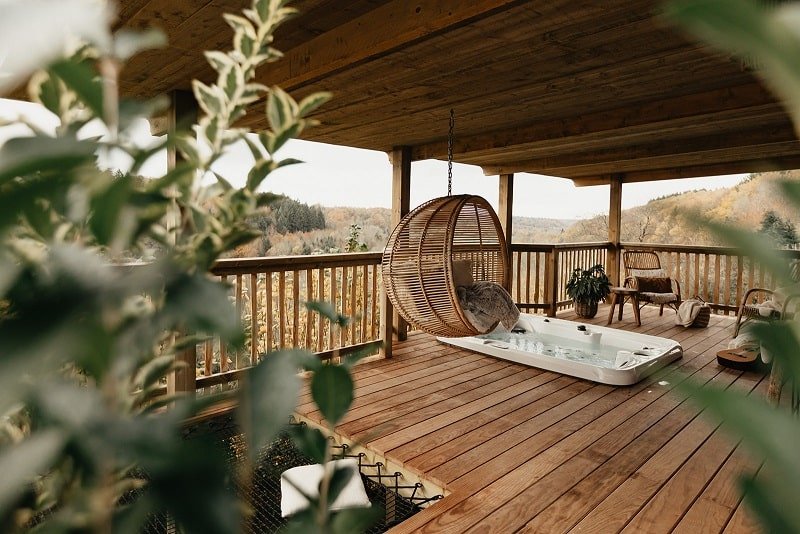 Les Secrets d Honfleur - Le Chalet - Love’nSpa - weekend en amoureux, love rooms avec spa ou jacuzzi privatif1 de Les Secrets d Honfleur - Le Chalet