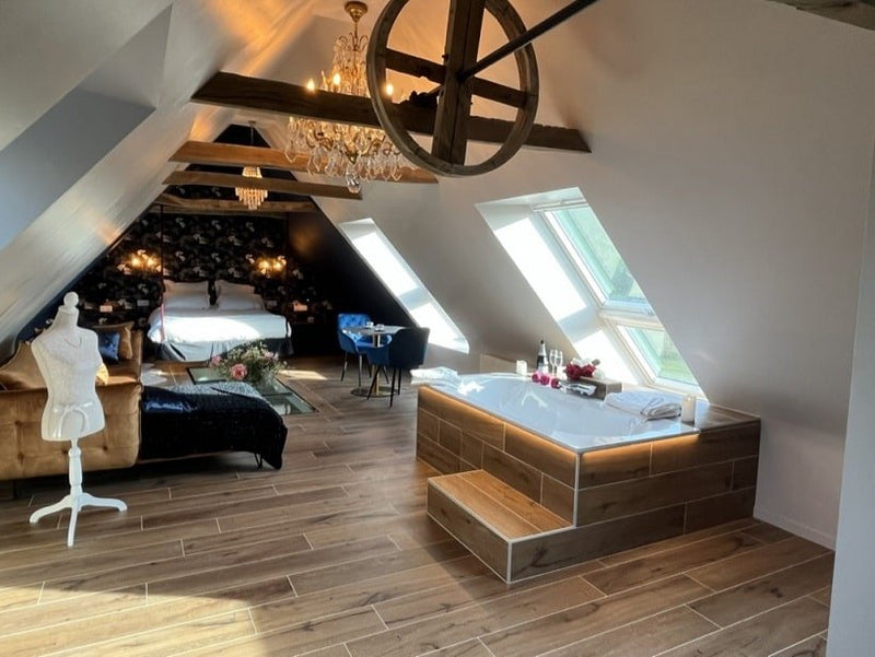 Amour amour - Loveroom - Love’nSpa - weekend en amoureux, love rooms avec spa ou jacuzzi privatif2 de Amour amour - Loveroom