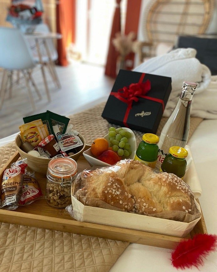 L’Evasion - Love’nSpa - weekend en amoureux, love rooms avec spa ou jacuzzi privatif2 de L’Evasion