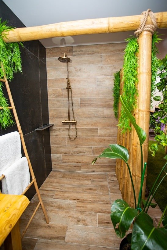 L’Evasion Loveroom - Love’nSpa - weekend en amoureux, love rooms avec spa ou jacuzzi privatif2 de L’Evasion Loveroom