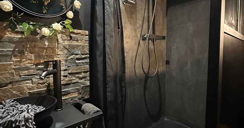 L'Everest Rooms - Love Room Amazone - Love’nSpa - weekend en amoureux, love rooms avec spa ou jacuzzi privatif4 de L'Everest Rooms - Love Room Amazone