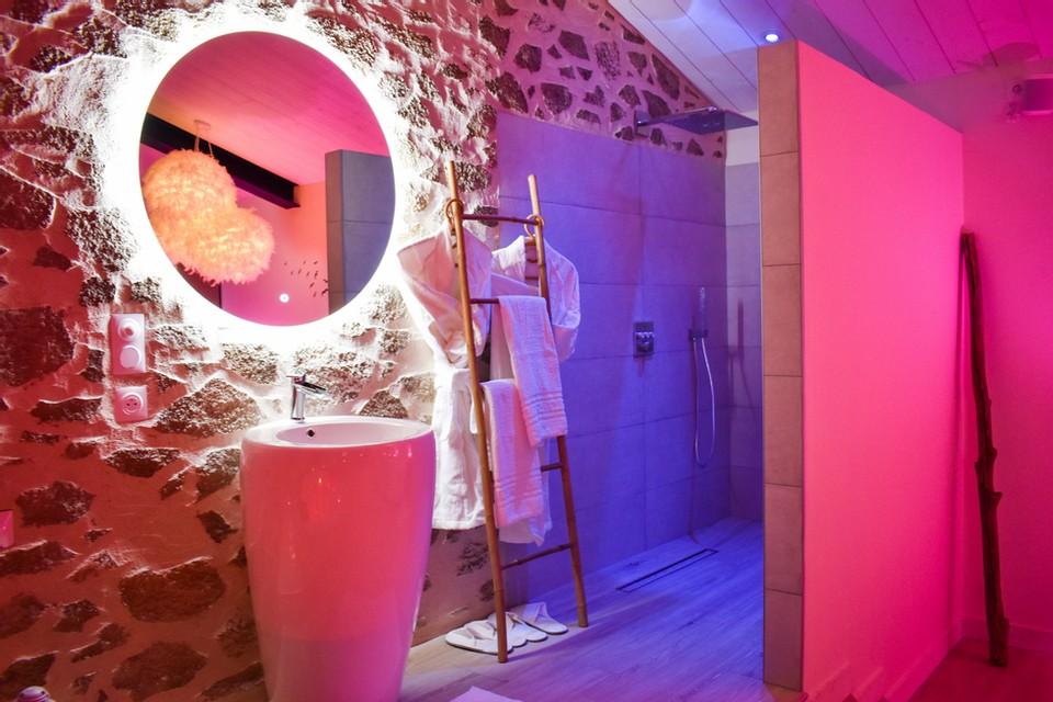 L’idîle Spa Noirmoutier - Love’nSpa - weekend en amoureux, love rooms avec spa ou jacuzzi privatif4 de L’idîle Spa Noirmoutier