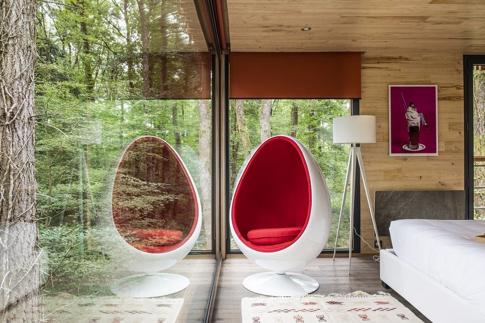 Loire Valley Lodge - Lodges design avec jacuzzi privé en terrasse - Sixtie’s - Love’nSpa - weekend en amoureux, love rooms avec spa ou jacuzzi privatif3 de Loire Valley Lodge - Lodges design avec jacuzzi privé en terrasse - Sixtie’s