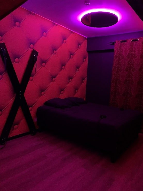 Lov'Appart - Love’nSpa - weekend en amoureux, love rooms avec spa ou jacuzzi privatif4 de Lov'Appart