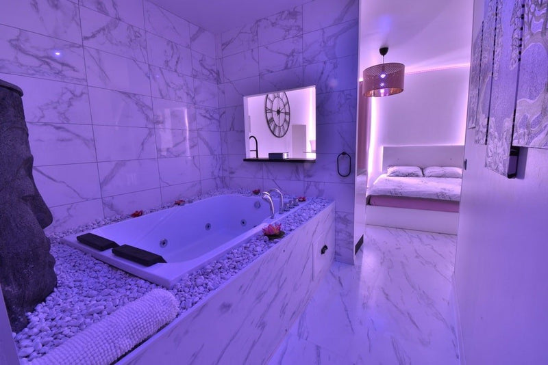 Love Room Fécamp - Appartement 3 - Love’nSpa - weekend en amoureux, love rooms avec spa ou jacuzzi privatif - love room Normandie1 de Love Room Fécamp - Appartement 3