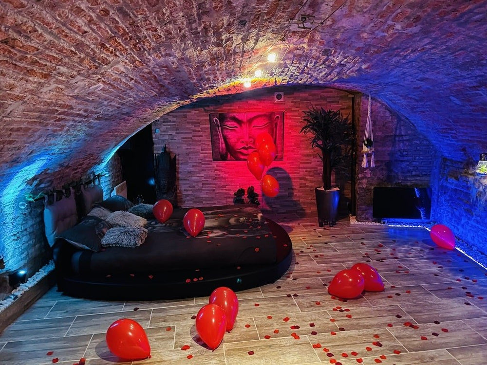 Loveroom Valenciennes - Love’nSpa - weekend en amoureux, love rooms avec spa ou jacuzzi privatif1 de Loveroom Valenciennes