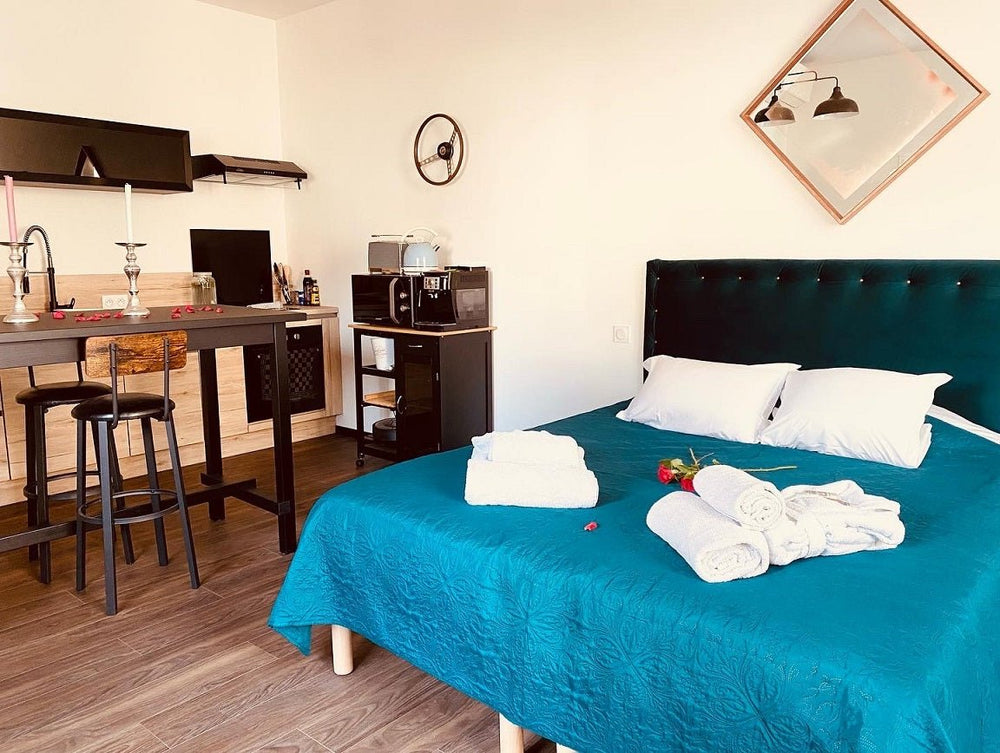 Mieux qu'à l'Hôtel - Love’nSpa - weekend en amoureux, love rooms avec spa ou jacuzzi privatif6 de Mieux qu'à l'Hôtel