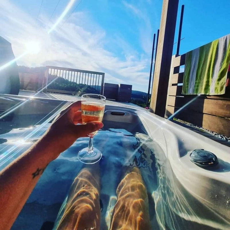 Nature Cottage Vosges - Cottage avec spa privatif - Love’nSpa - weekend en amoureux, love rooms avec spa ou jacuzzi privatif1 de Nature Cottage Vosges - Cottage L'Ecureuil