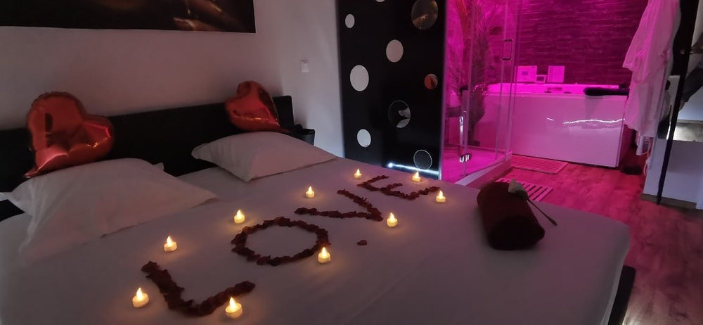 Nuits Chartraines - Hammam et Bulles - Love’nSpa - weekend en amoureux, love rooms avec spa ou jacuzzi privatif7 de Nuits Chartraines - Hammam et Bulles