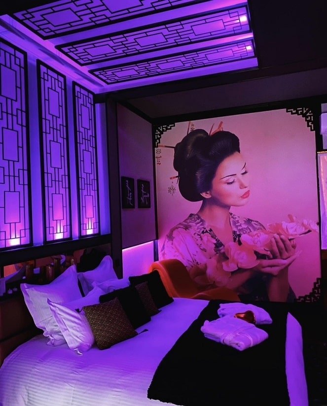 Oz Love Suite - Love’nSpa - weekend en amoureux, love rooms avec spa ou jacuzzi privatif2 de Oz Love Suite