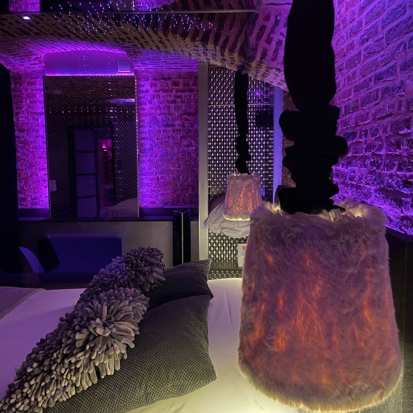 Private room 40 - Love’nSpa - weekend en amoureux, love rooms avec spa ou jacuzzi privatif7 de Private room 40