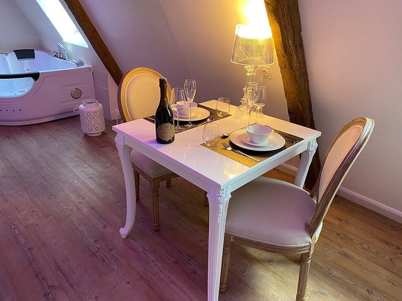 Résidence du Pelican - SWEET LOVE - Love’nSpa - weekend en amoureux, love rooms avec spa ou jacuzzi privatif4 de Résidence du Pelican - SWEET LOVE