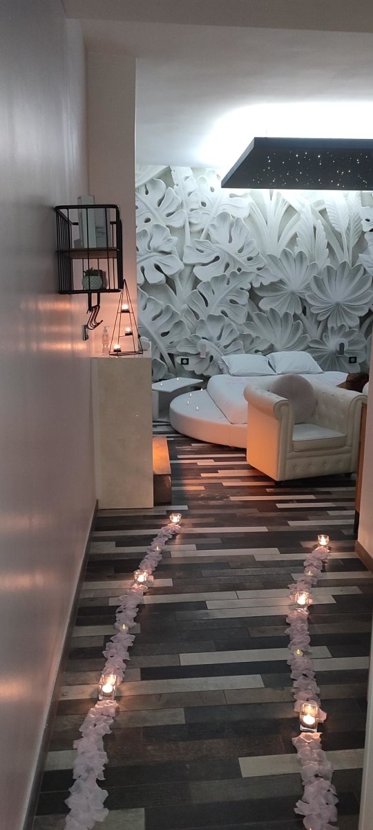 Rêves de Cocon - Cocon étoilé - Love’nSpa - weekend en amoureux, love rooms avec spa ou jacuzzi privatif4 de Rêves de Cocon - Cocon étoilé