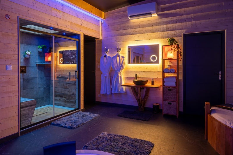 Rien Que Nous - Love’nSpa - weekend en amoureux, love rooms avec spa ou jacuzzi privatif3 de Rien Que Nous