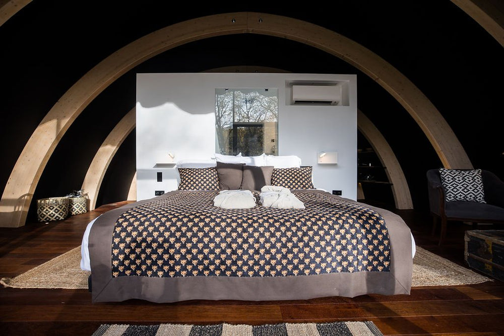 Room8 - Love’nSpa - weekend en amoureux, love rooms avec spa ou jacuzzi privatif8 de Room8