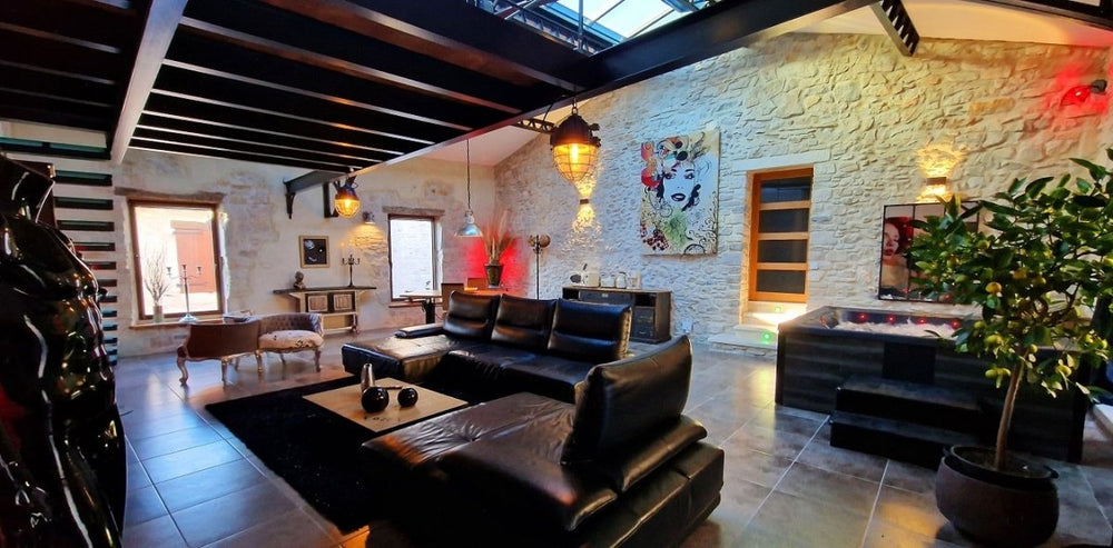 Secrets Love Room - L'Atelier du Marquis - Love’nSpa - weekend en amoureux, love rooms avec spa ou jacuzzi privatif12 de Demeure de la Baronne - L'Atelier du Marquis