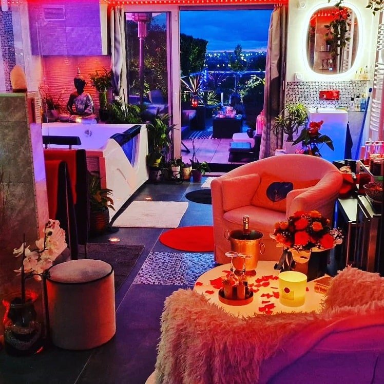 Spa de la Lune - Love’nSpa - weekend en amoureux, love rooms avec spa ou jacuzzi privatif12 de Spa de la Lune